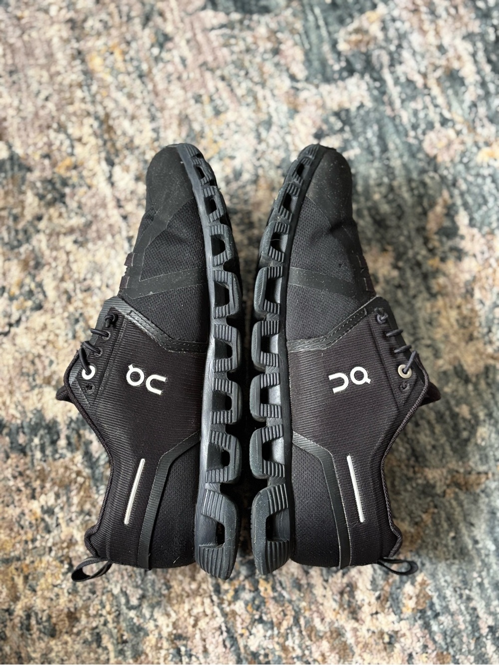 Women’s Black On Clouds - Picture 2 of 8